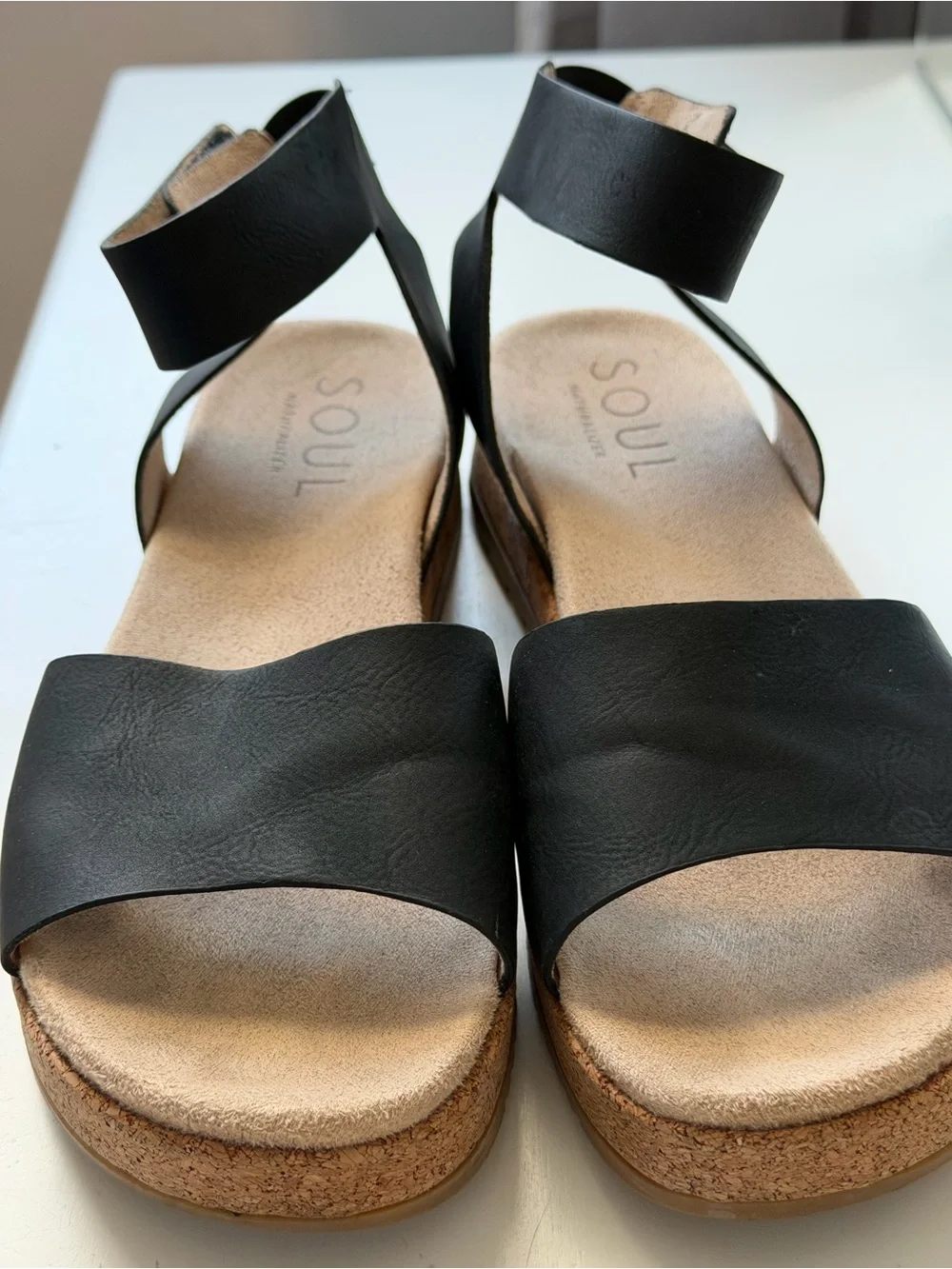 Women's Naturalizer Black Leather Ankle-Strap Platform Sandals